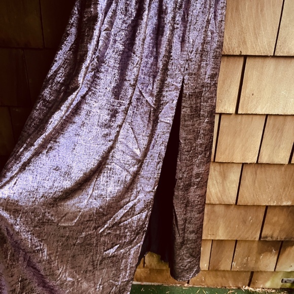 Avec Les Filles Metallic Violet Foiled Sleeveless Maxi Straps Side Slit Size 4 - Picture 6 of 10
